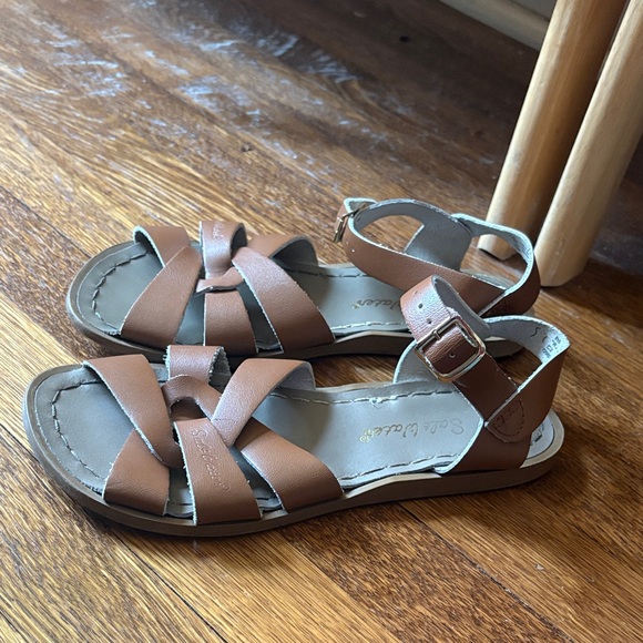 Salt Water Sandals by Hoy Other - Saltwater Sandals by Hoy size Kids 3